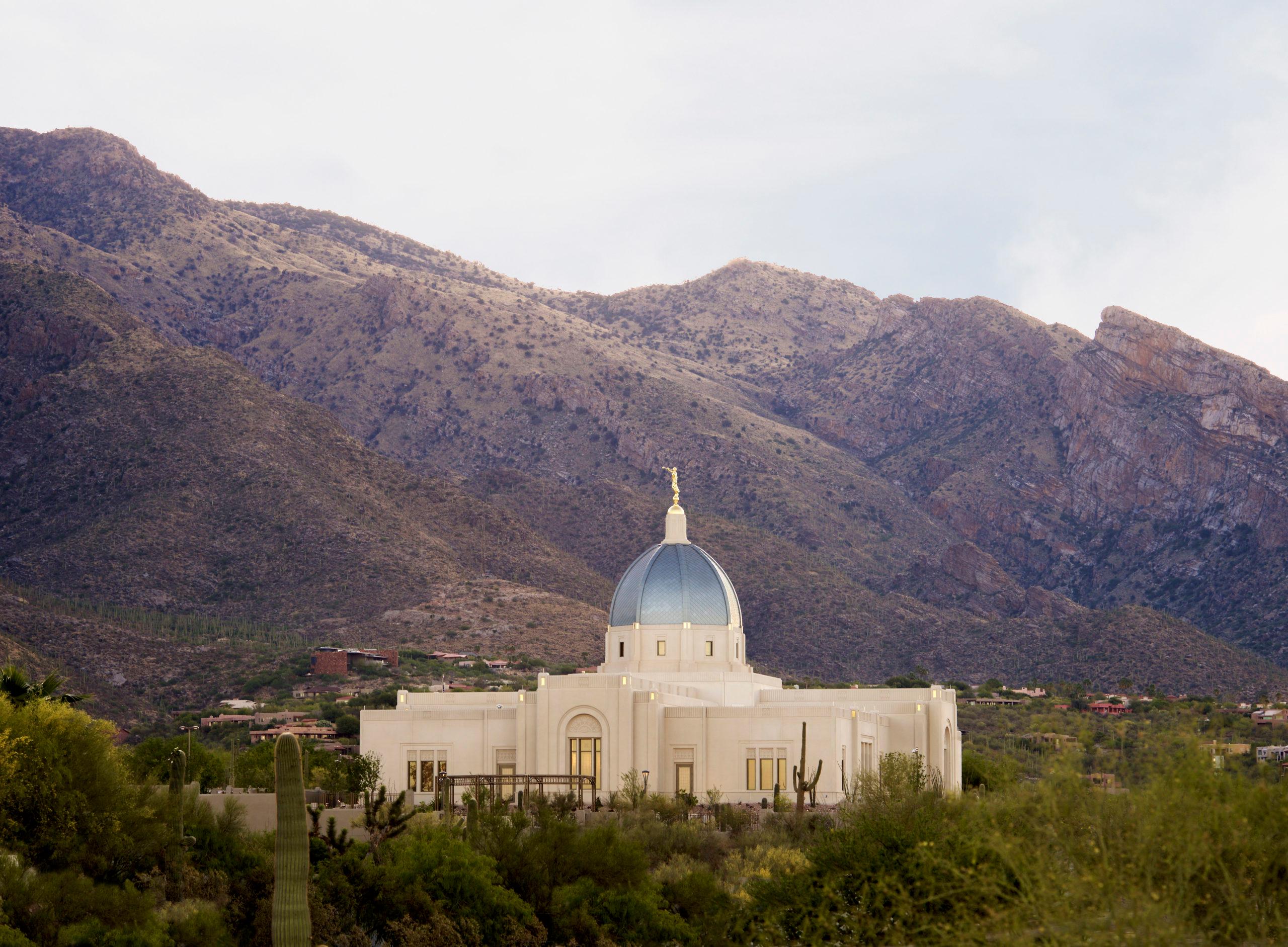 The Church of Jesus Christ of Latter-day Saints Tucson Arizona Temple