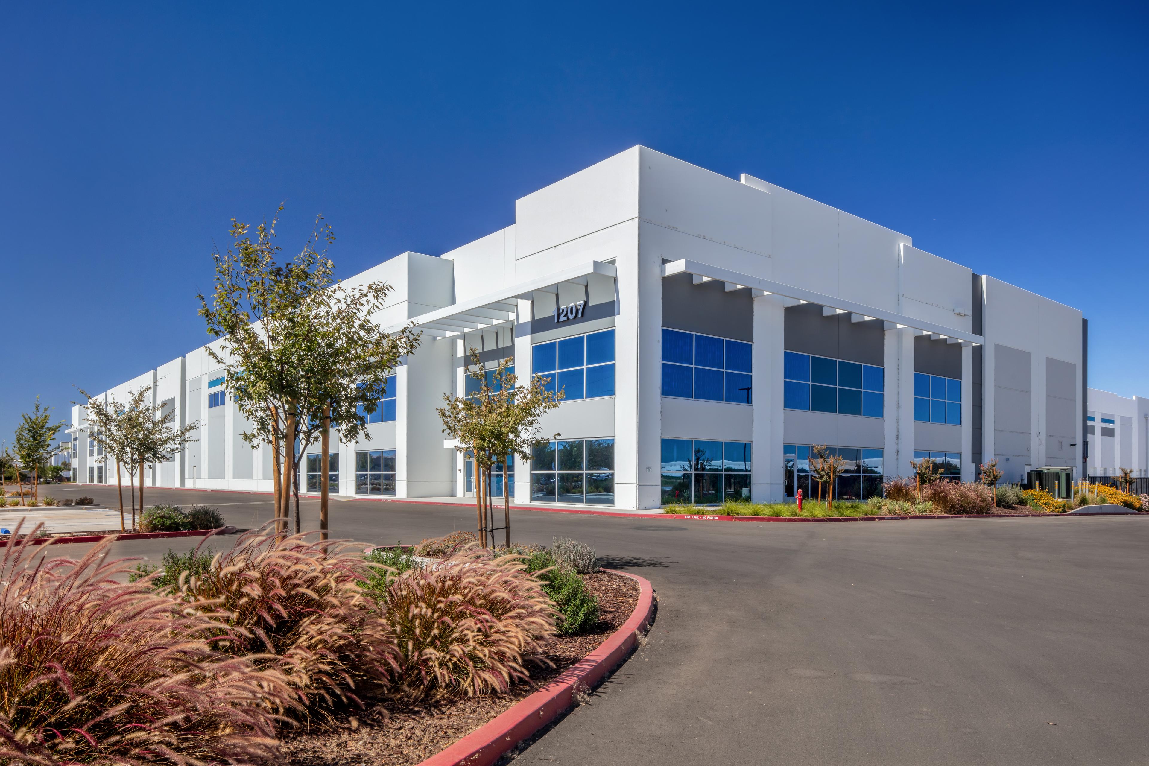 IPT Tracy Distribution Center IV