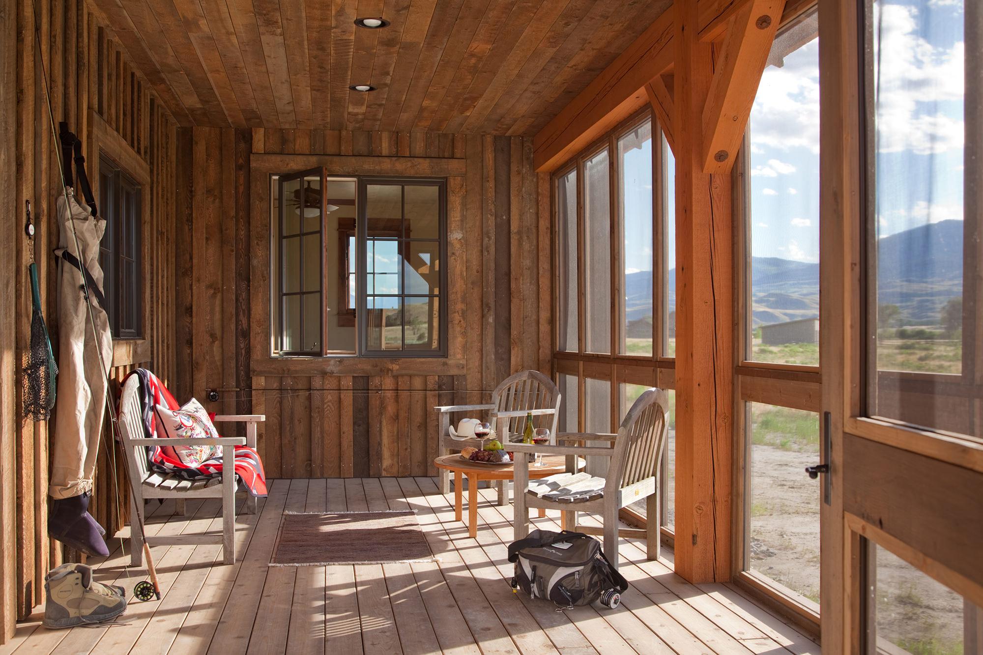 Yellowstone River Cabin